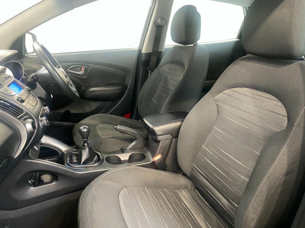 Hyundai Ix35 Se Black #16