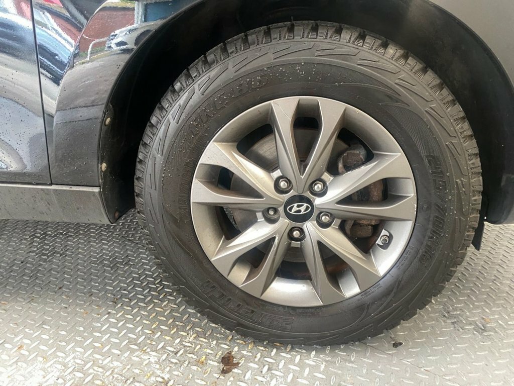 Hyundai Ix35 Se Black #8