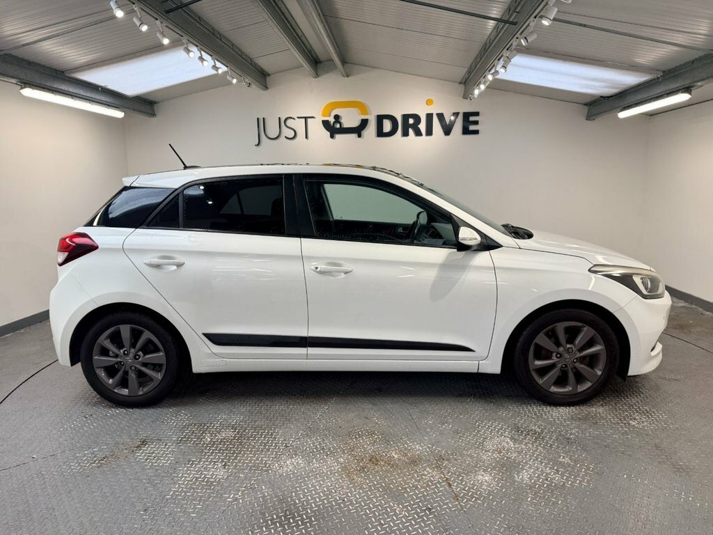 Hyundai I20 Hatchback Silver #7
