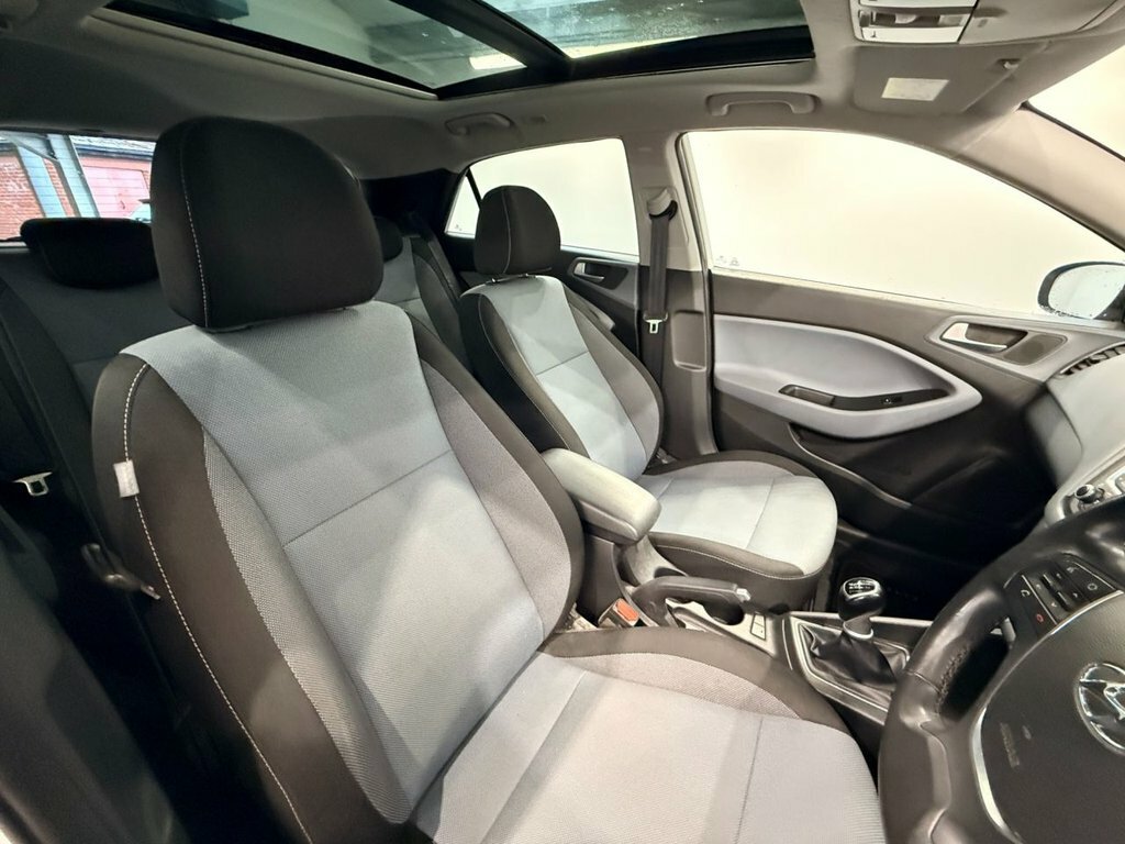 Hyundai I20 Hatchback Silver #10