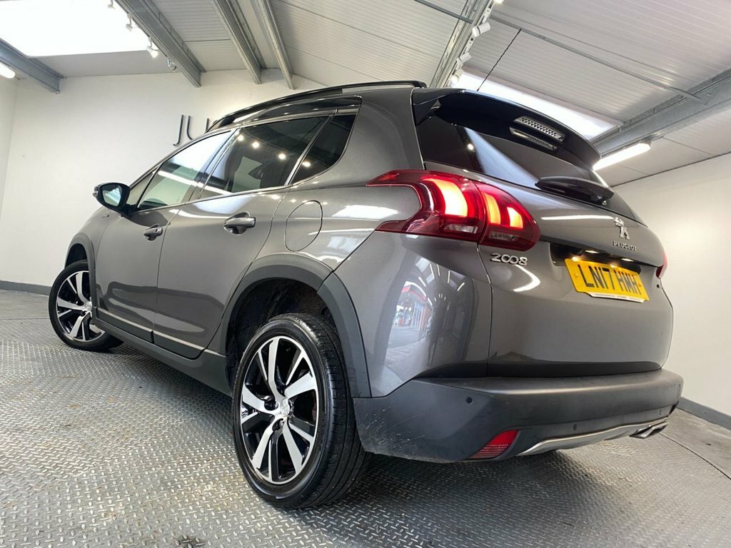 Peugeot 2008 Active Black #31