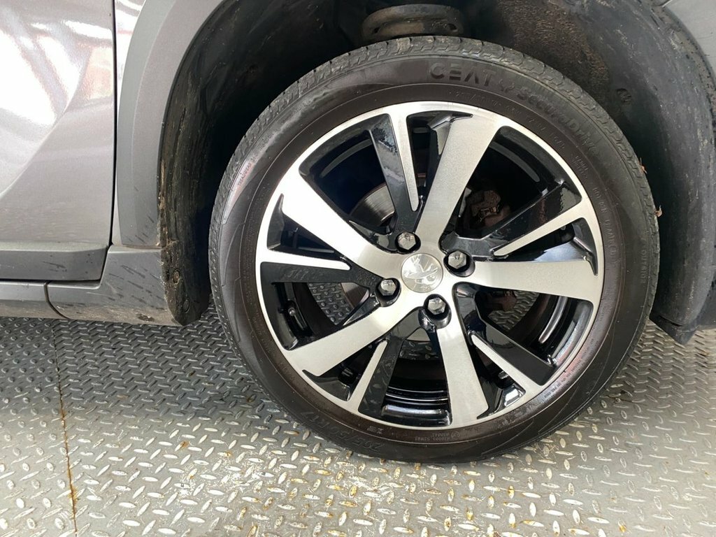 Peugeot 2008 Active Black #10