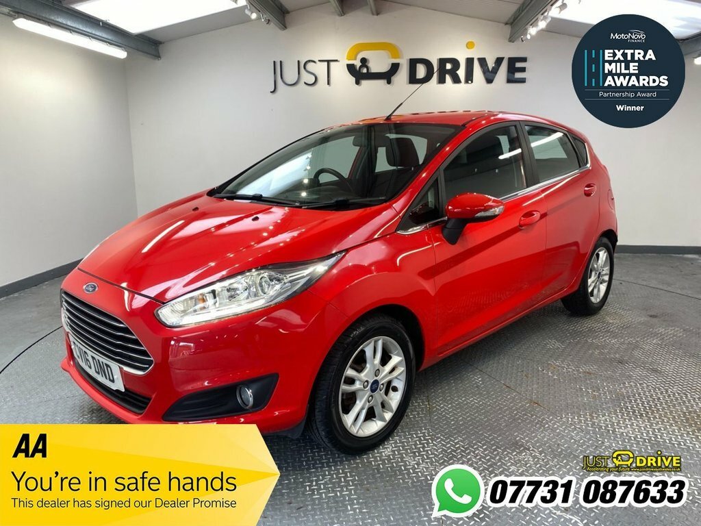 Ford Fiesta 1.3L Zetec Red