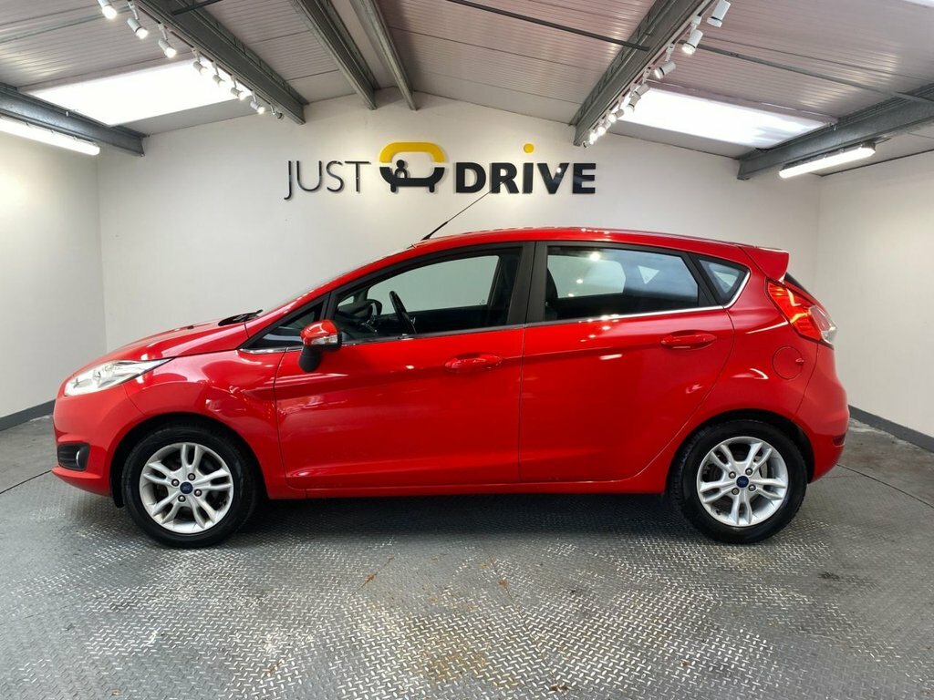 Ford Fiesta 1.3L Zetec Red #2