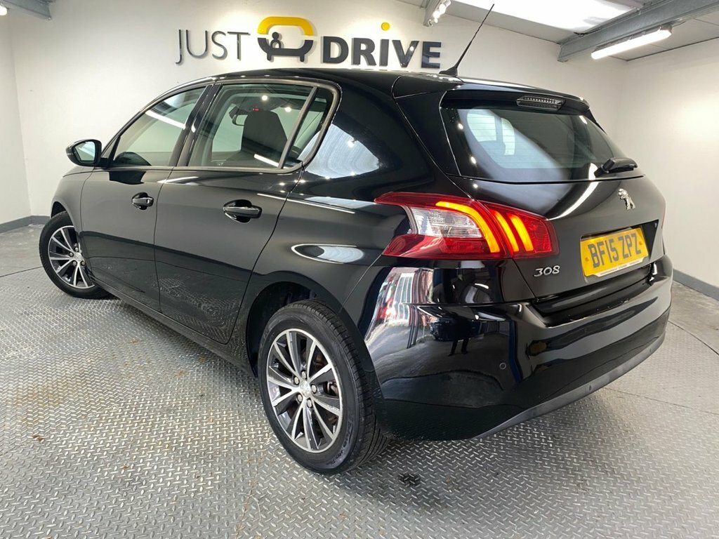 Peugeot 308 1.2L Active Black #3