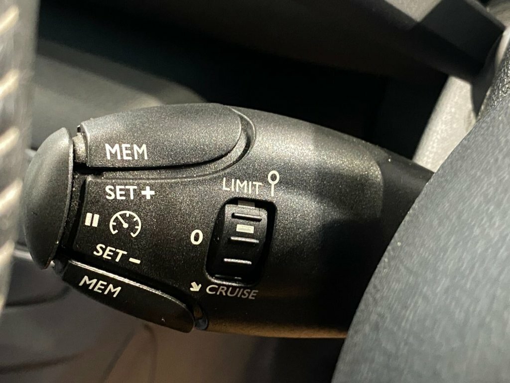 Peugeot 308 1.2 Puretech 130 Active Hatchback Black #22