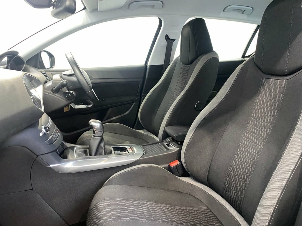 Peugeot 308 1.2 Puretech 130 Active Hatchback Black #24