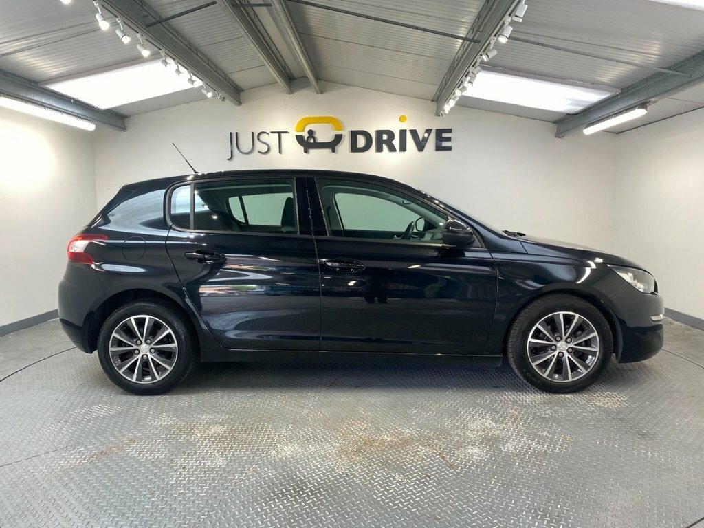 Peugeot 308 1.2L Active Black #6