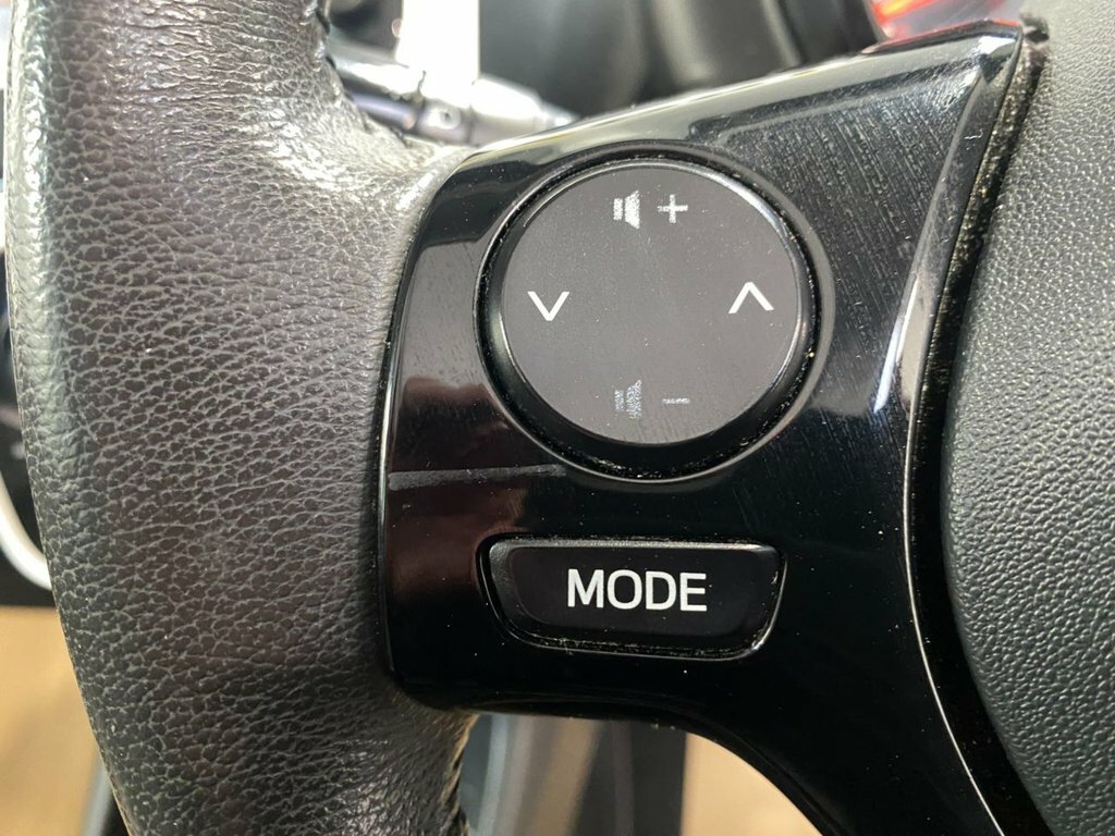 Peugeot 108 1.0 Vti Active Top White #20