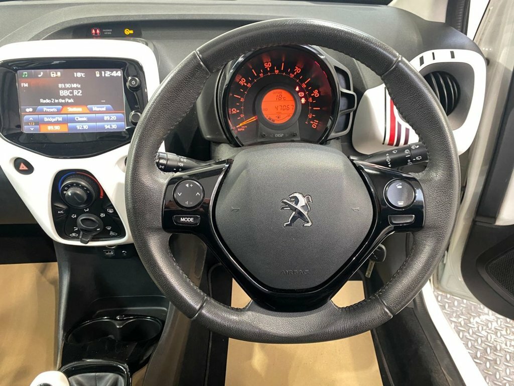 Peugeot 108 1.0 Vti Active Top White #13