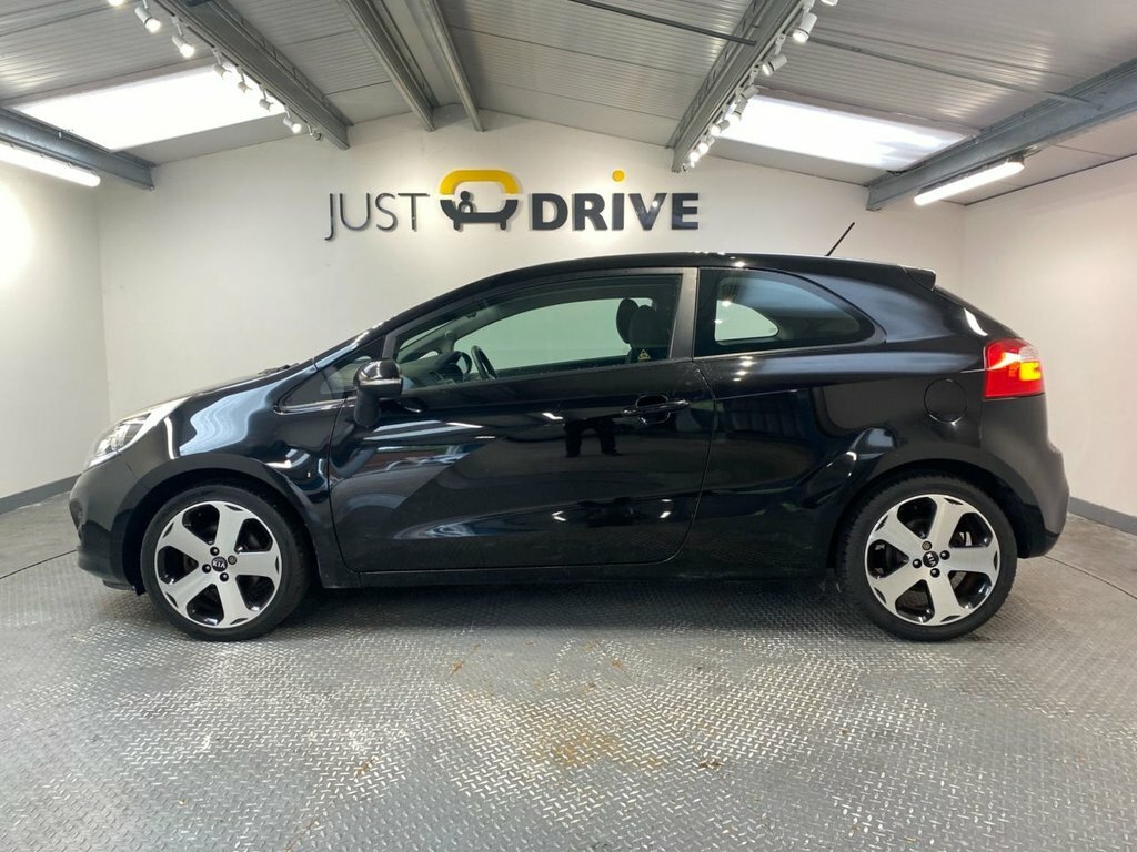 Kia RIO 1.4L 3 Black #2