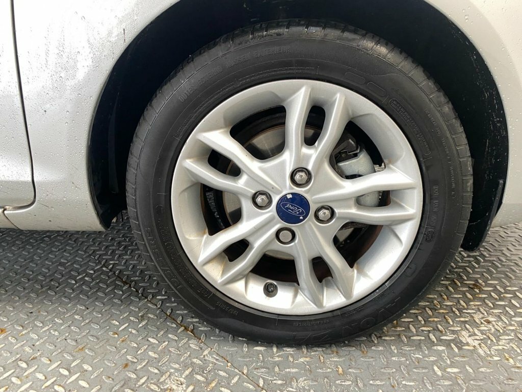 Ford Fiesta 1.25 82 Zetec Blue #10