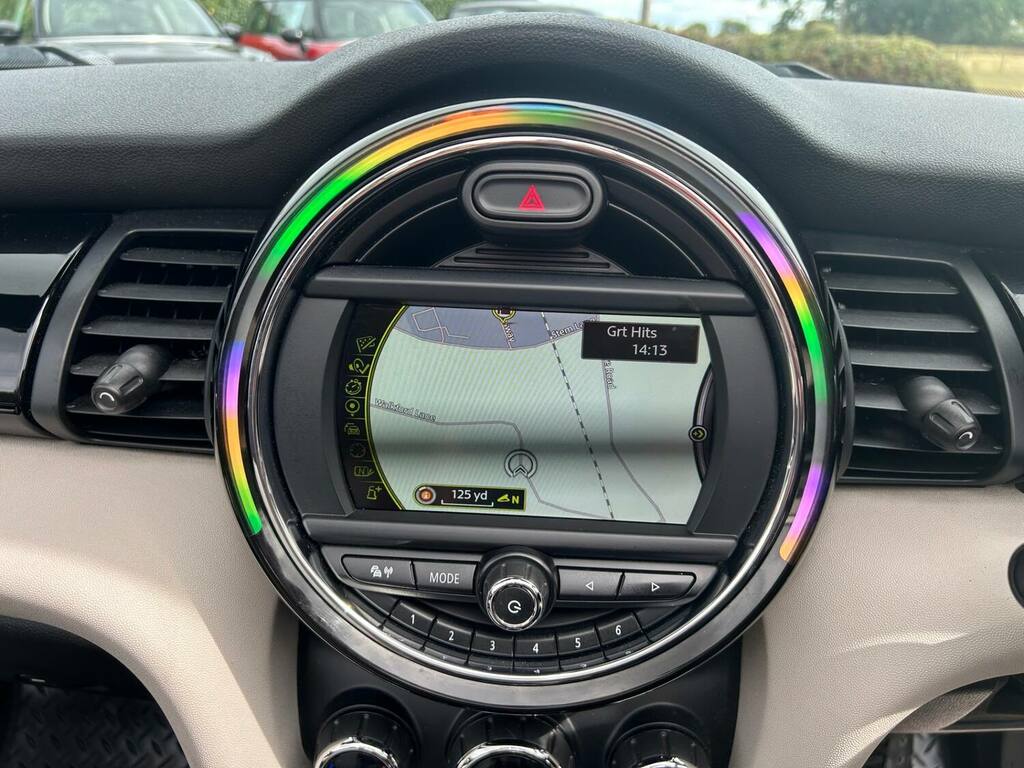 Mini Convertible 1.5 Cooper Euro 6 Ss White #23