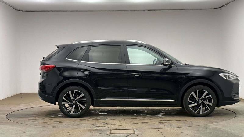 MG ZS 1.5 Hybrid Trophy Black #4