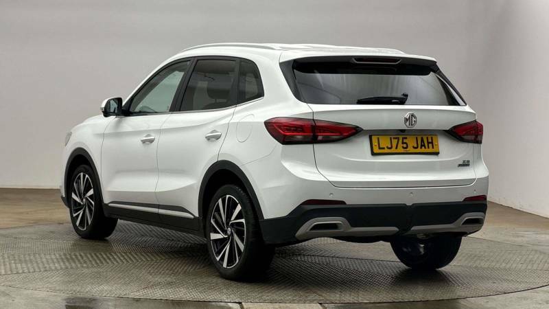 MG ZS 1.5 Hybrid Trophy White #3