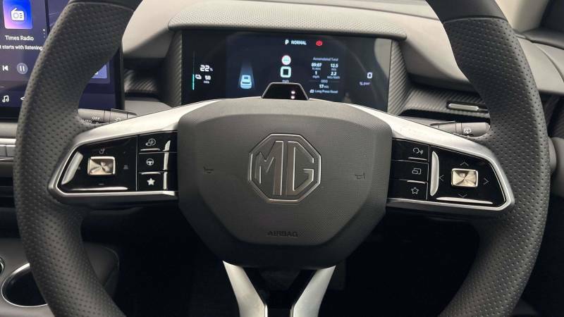 MG MGS5 64Kwh Trophy Long Range #11
