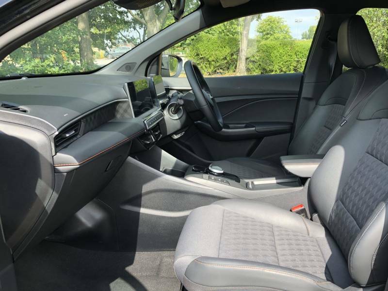 MG MG3 1.5 Hybrid Trophy Black #2