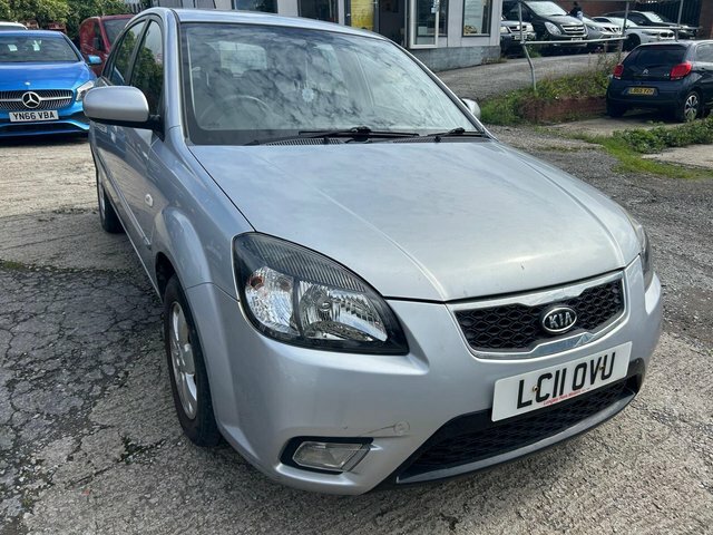 Kia RIO 1.5 Crdi 2 Silver