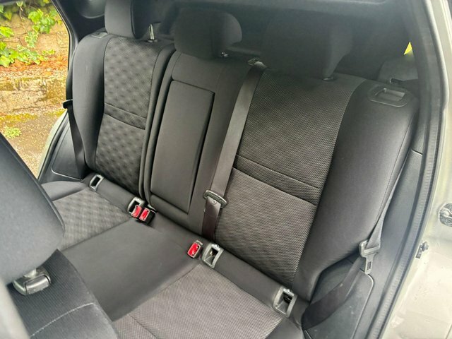 Mitsubishi Outlander Suv Red #16