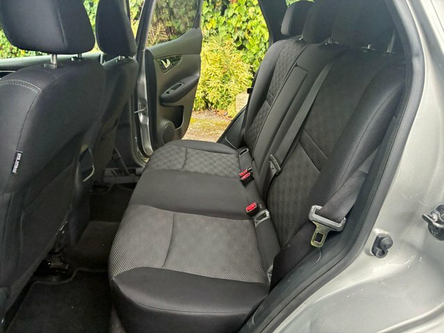 Mitsubishi Outlander Suv Red #15