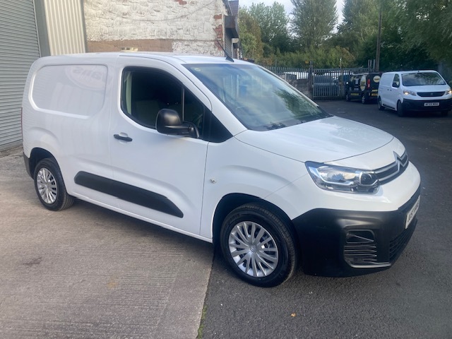 Citroen Berlingo Mpv White
