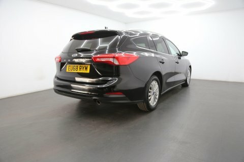 Ford Focus 1.0T Ecoboost Titanium EU68RYM Black #4