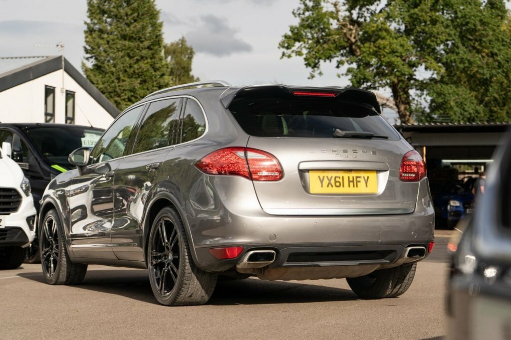 Porsche Cayenne 2011 3.0 D V6 Tiptronic 4Wd White #36