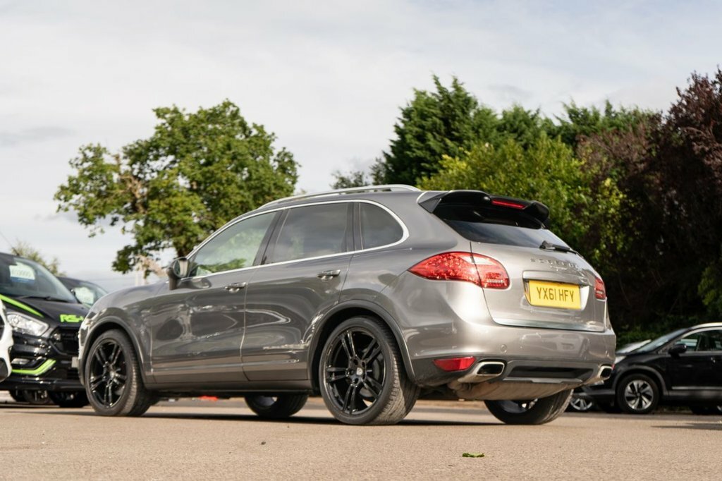 Porsche Cayenne 3.0 Td V6 Suv Tiptronic 4Wd Euro 5 S S Grey #3