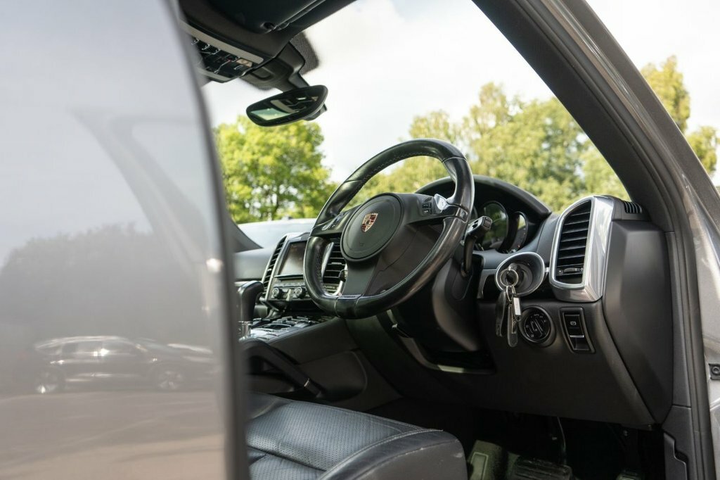 Porsche Cayenne 2011 3.0 D V6 Tiptronic 4Wd White #27