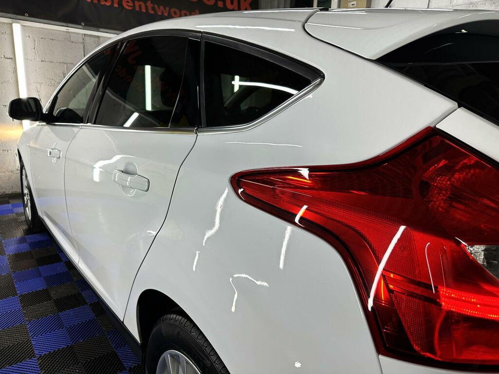 Ford Focus 1.6 Tdci Titanium Navigator White #9