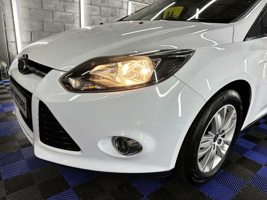 Ford Focus 1.6T Ecoboost Titanium Navigator Euro 5 Ss White #5
