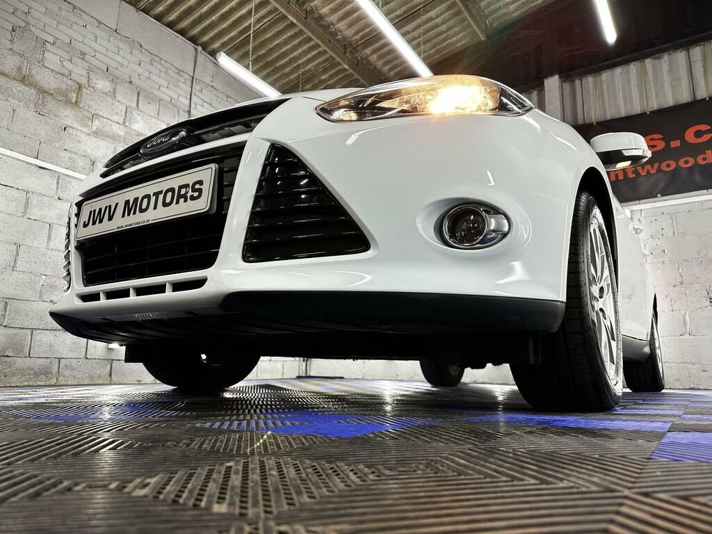 Ford Focus 1.6 Tdci Titanium Navigator White #40