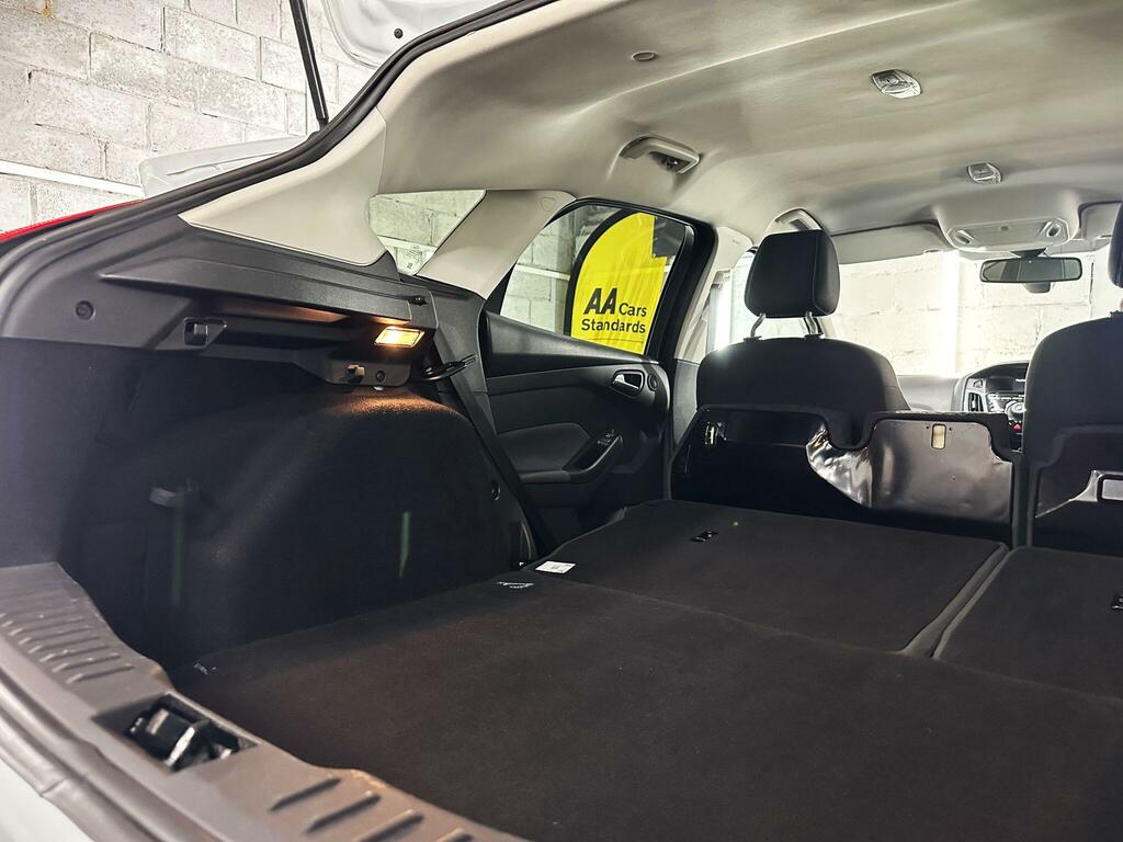 Ford Focus 1.6 Tdci Titanium Navigator White #57