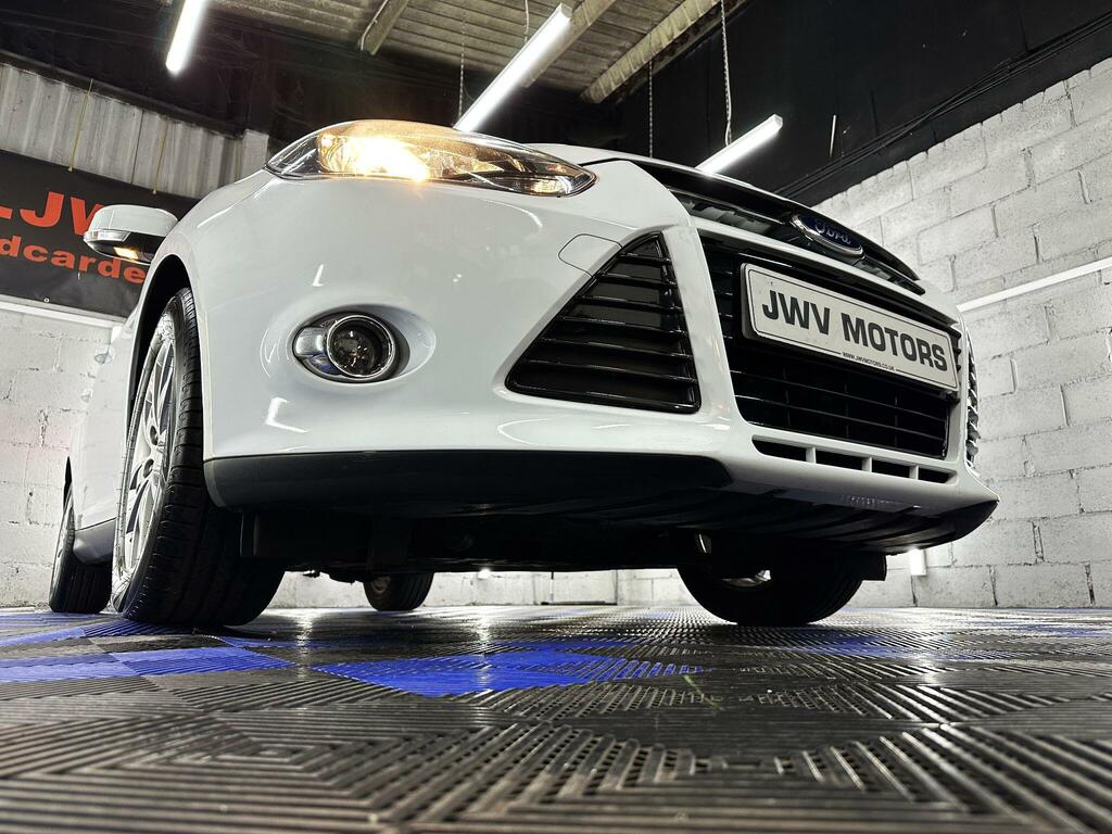 Ford Focus 1.6 Tdci Titanium Navigator White #38