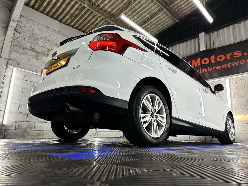 Ford Focus 1.6 Tdci Titanium Navigator White #50