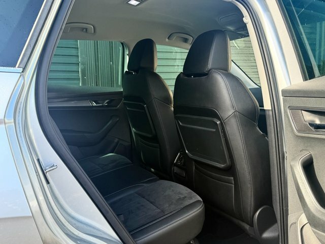 Skoda Karoq Tsi Se Technology White #4