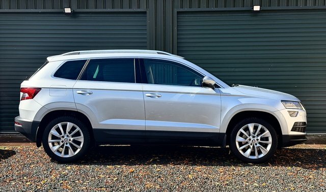 Skoda Karoq Tsi Se Technology White #3