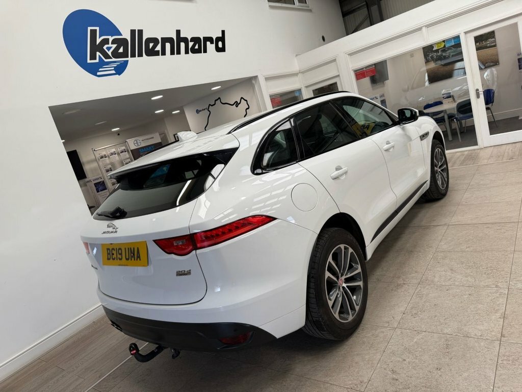 Jaguar F-Pace F-pace Portfolio Awd Black #31