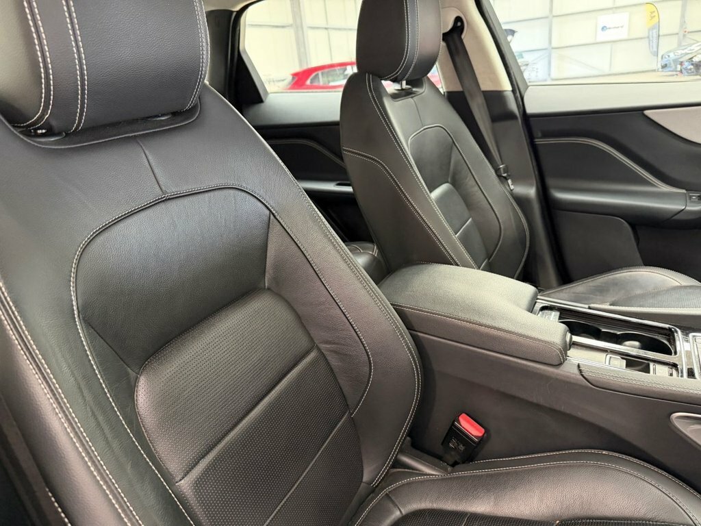 Jaguar F-Pace 2L R-sport White #4