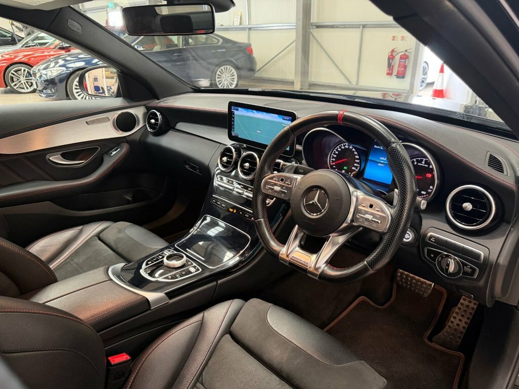 Mercedes-Benz C Class 3L Amg Black #2
