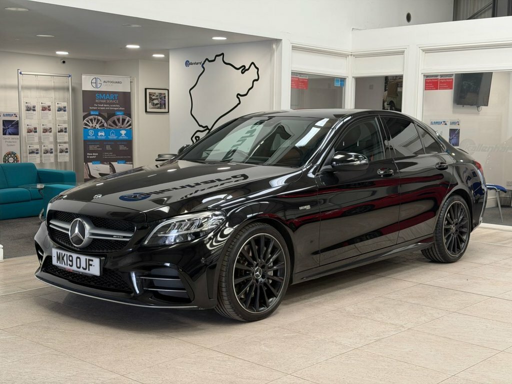 Mercedes-Benz C Class 3L Amg Black #4