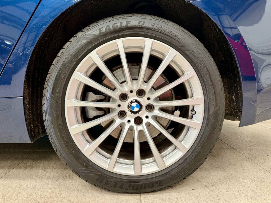 BMW 5 Series White #20