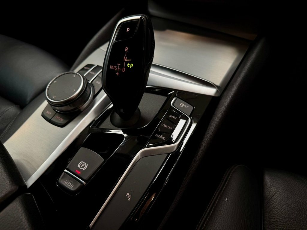 BMW 5 Series White #24