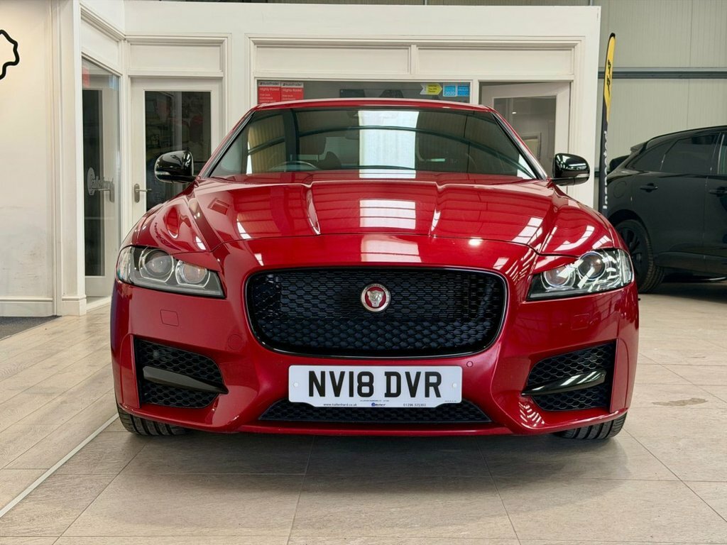 Jaguar XF 2L R-sport Red #5