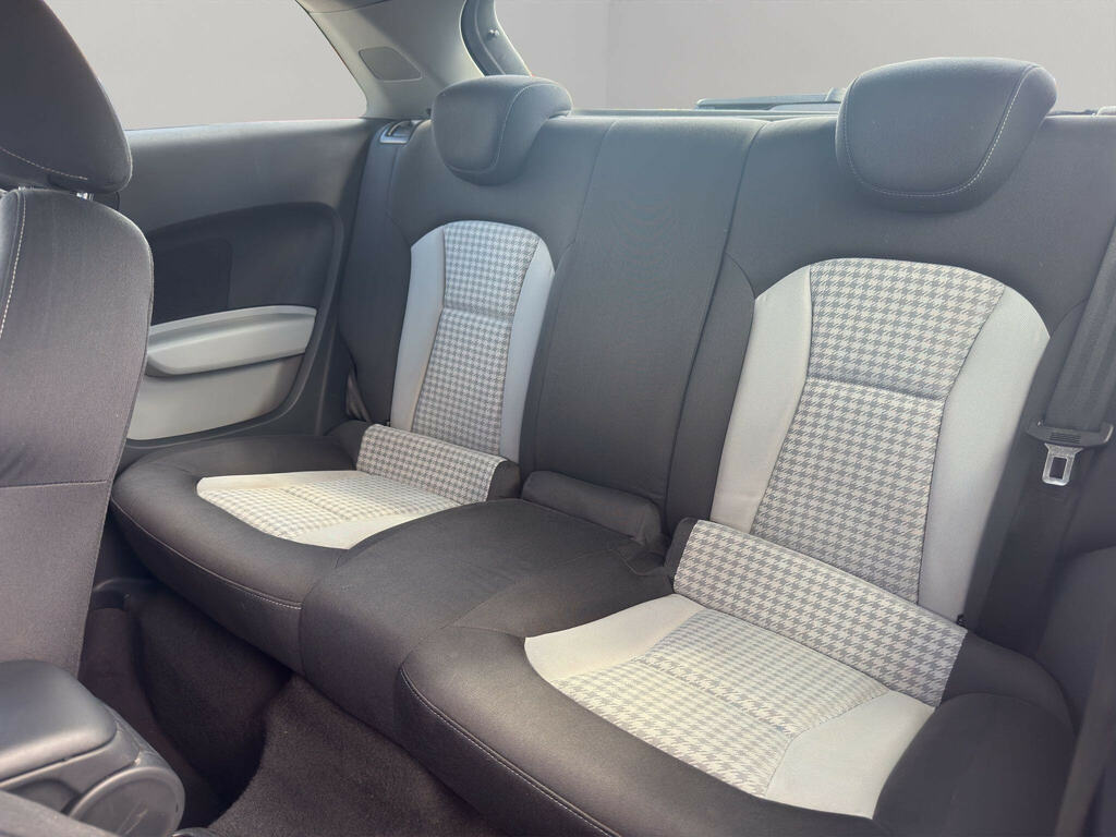Audi A1 Tfsi Sport Silver #13