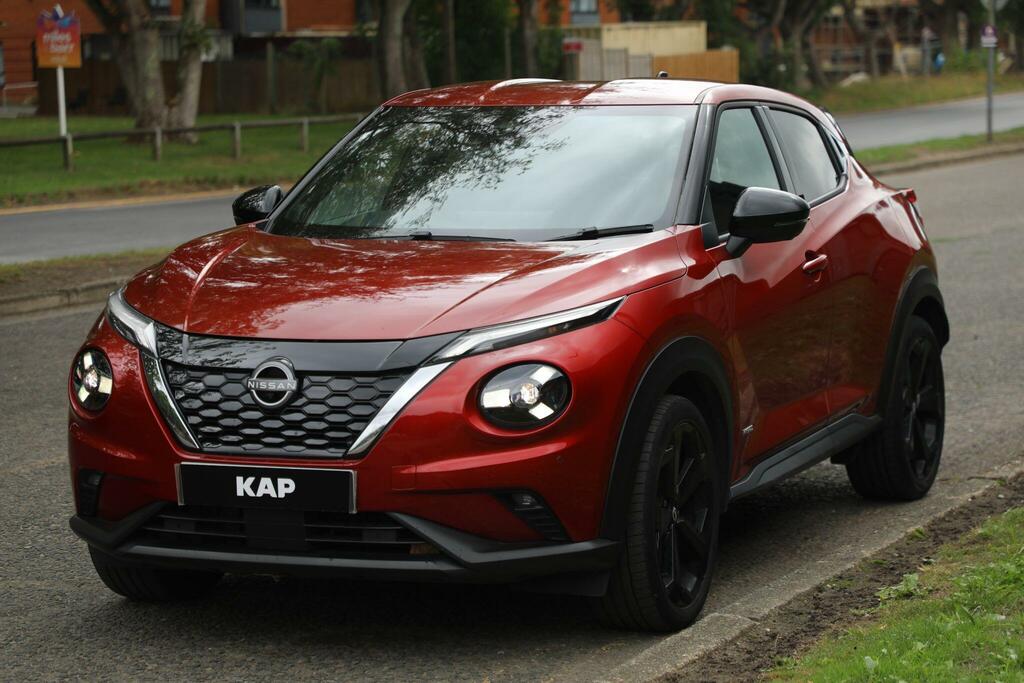 Nissan Juke Tekna 1.6 Tekna Euro 6 Red #3