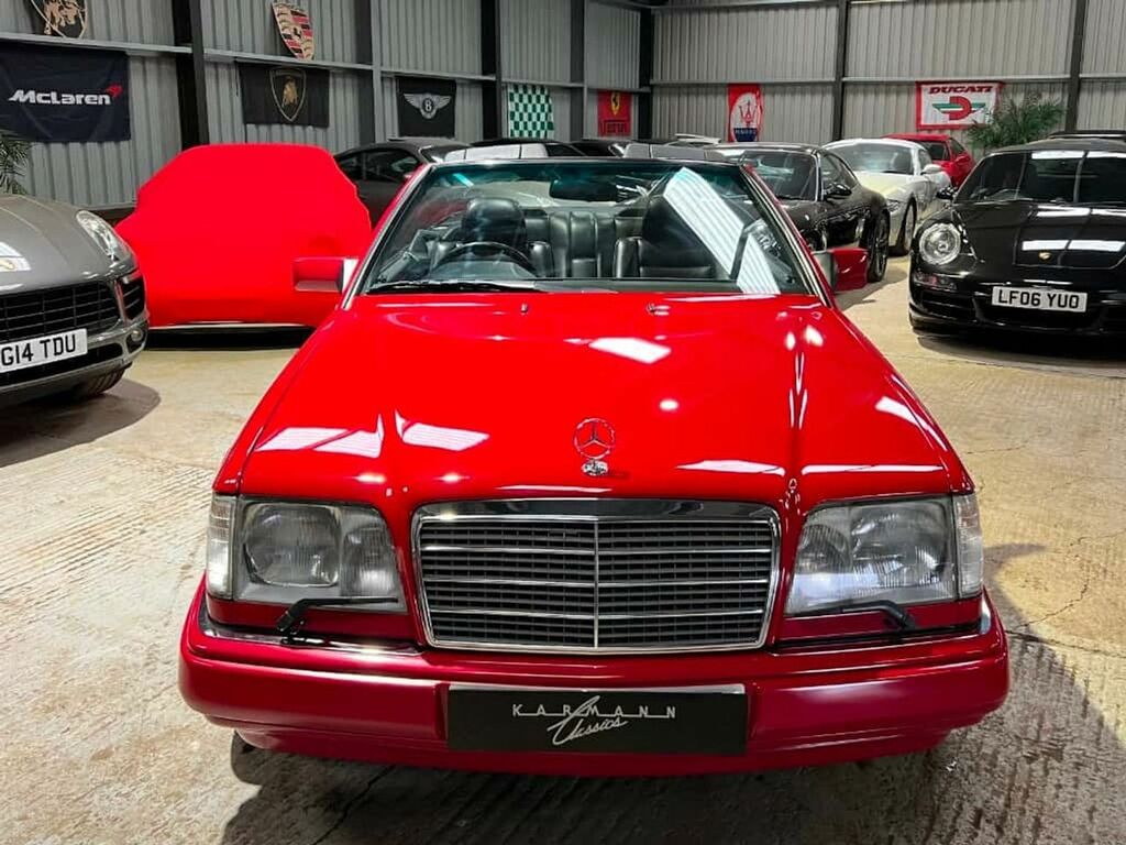 Mercedes-Benz E Class 3.2 E320 Cabriolet 3199Cc Red #3