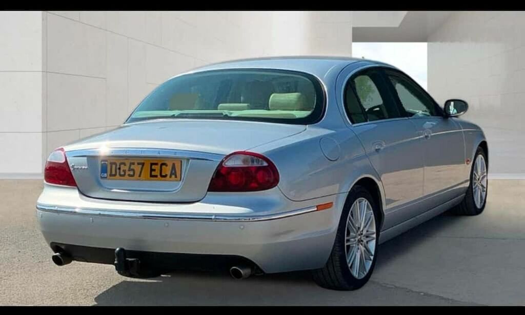 Jaguar S-Type D Se One Owner,fsh,sport Pack Sat Nav Silver #2