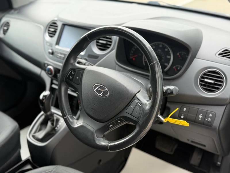 Hyundai I10 Hatchback White #8