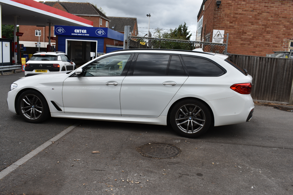 BMW 5 Series 2.0 520D M Sport Touring Euro 6 S White #6